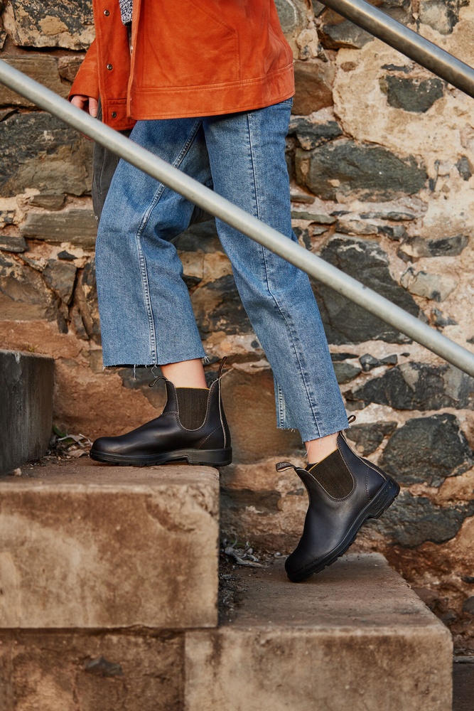 BlundstoneChelseaBoots2403BrownLeatherWithMustardElasticOriginalsSeriesBrown-3UK